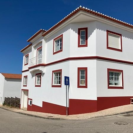 Guesthouse Releash 阿尔热祖尔 外观 照片