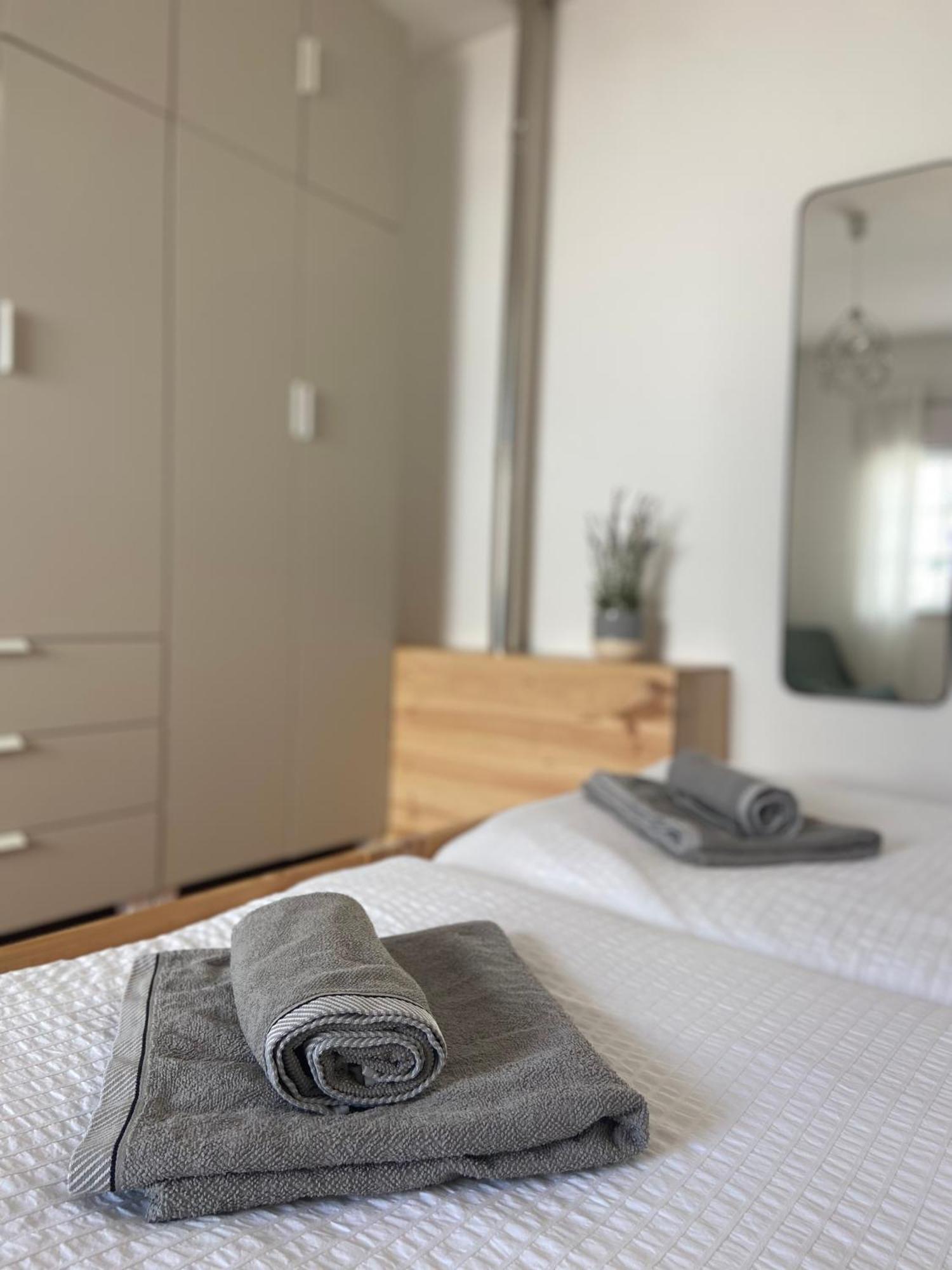 Guesthouse Releash 阿尔热祖尔 外观 照片
